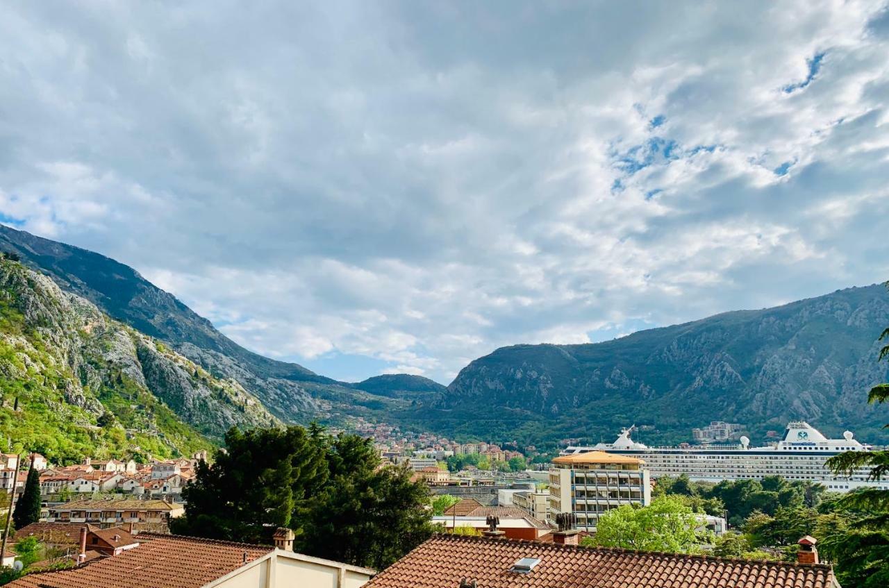 Loki Apartments Kotor Exterior foto